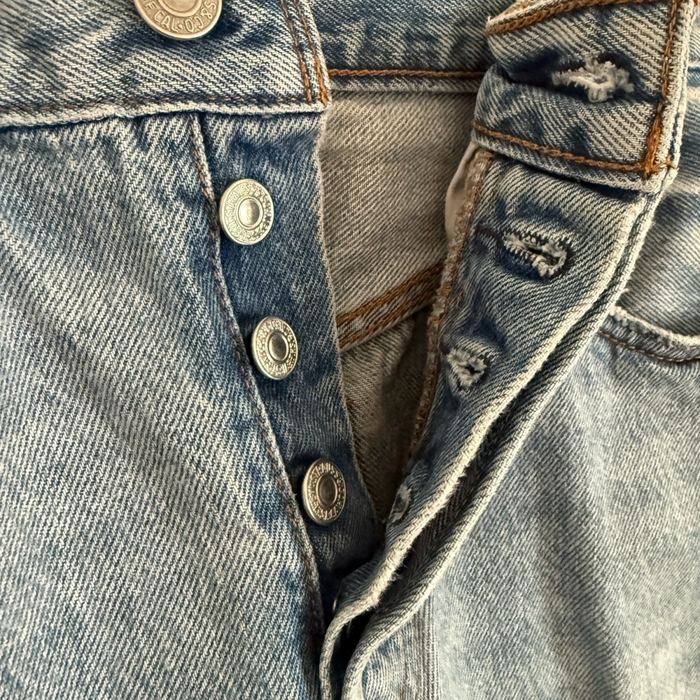 Levi's 501 W25 L28 Jeans Distressed Women’s Denim - Picture 6 of 6